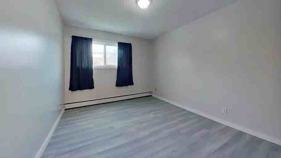 107 Alder Dr #202 - Photo 7 of 8