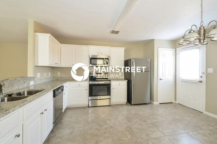 11415 Coral Cyn - Photo 6 of 16