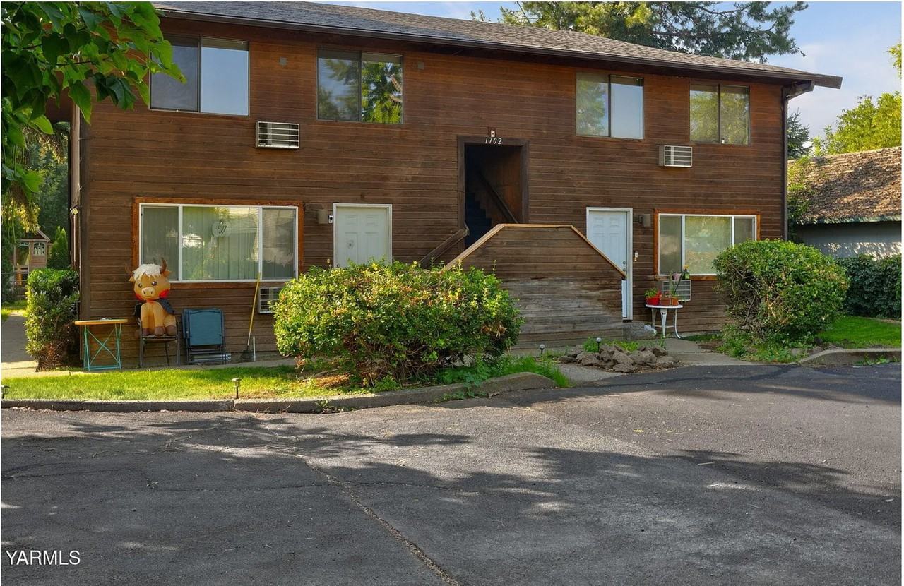 1702 W Prasch Ave #B - Photo 2 of 8