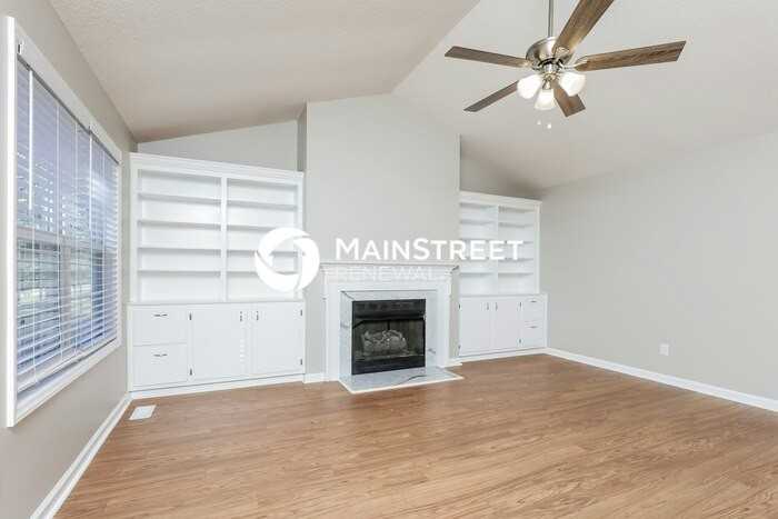 100 Wilmack Dr - Photo 3 of 16