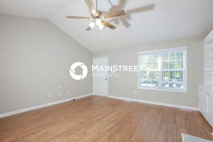 100 Wilmack Dr - Photo 5 of 16