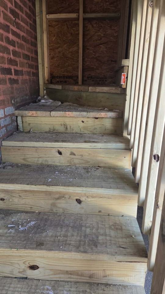 1346 Van Buren St - Photo 4 of 14