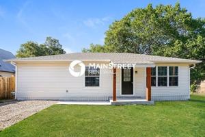 featured image of 102 Barton St