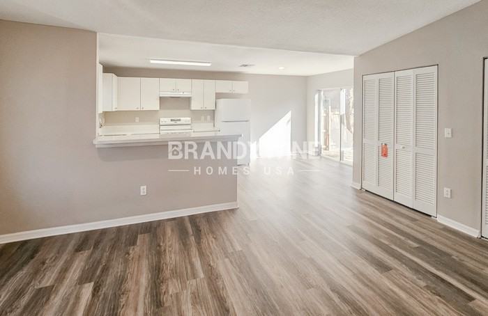 1013 E Eskimo Ave - Photo 7 of 25