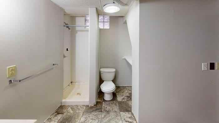 311 N 12th St - Photo 3 of 24