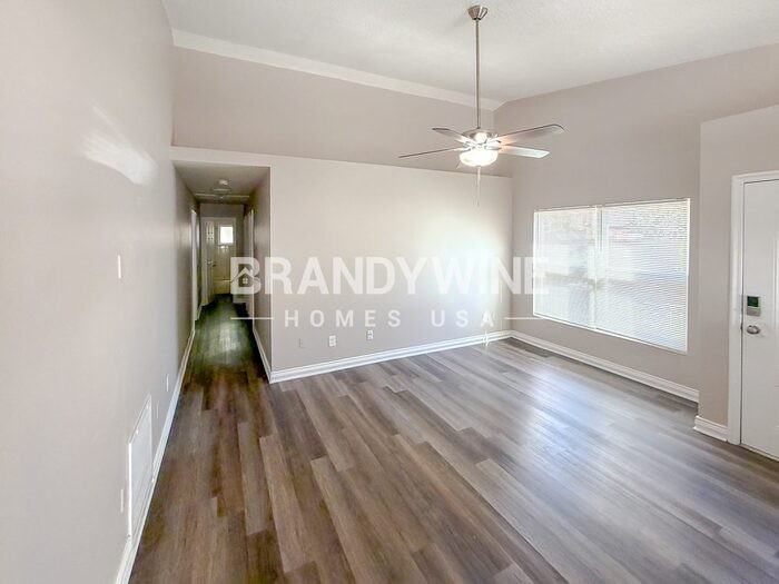 4013 Caban Ct - Photo 4 of 18