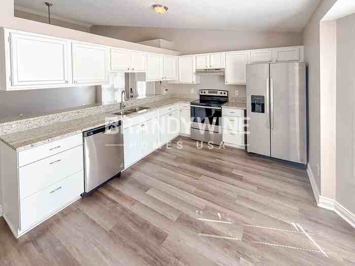 4013 Caban Ct - Photo 5 of 18