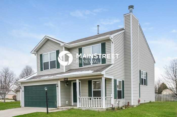 1525 Prairieview Ln - Photo 4 of 17