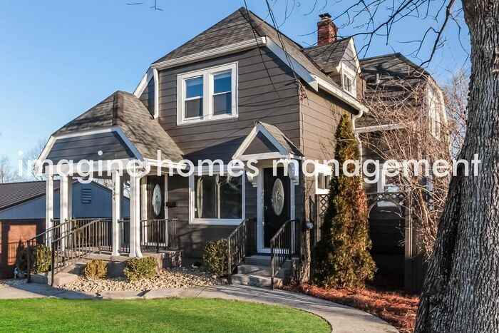 3424 Ridgewood Ave - Photo 5 of 25