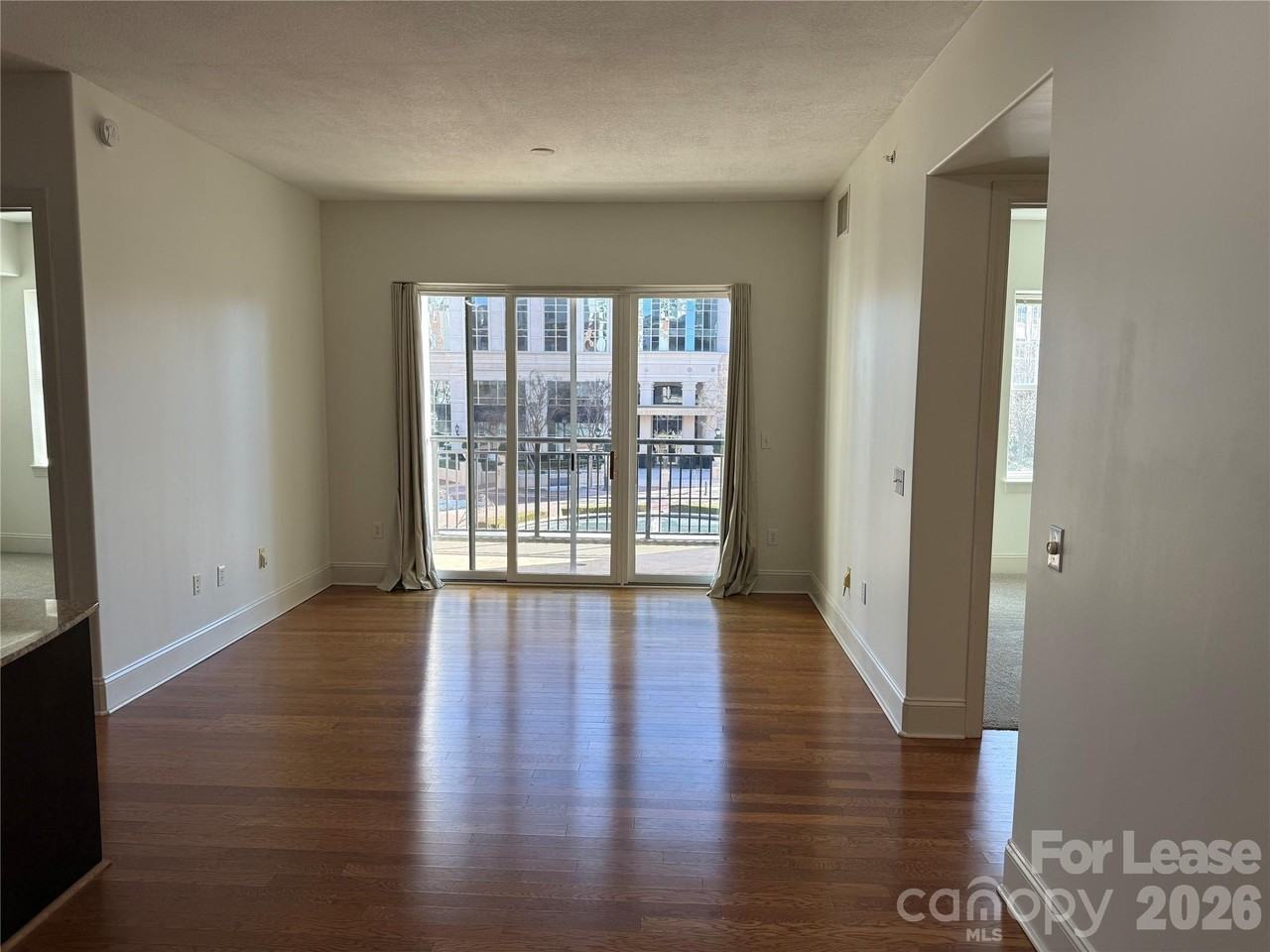 4620 Piedmont Row Dr #305 - Photo 4 of 20