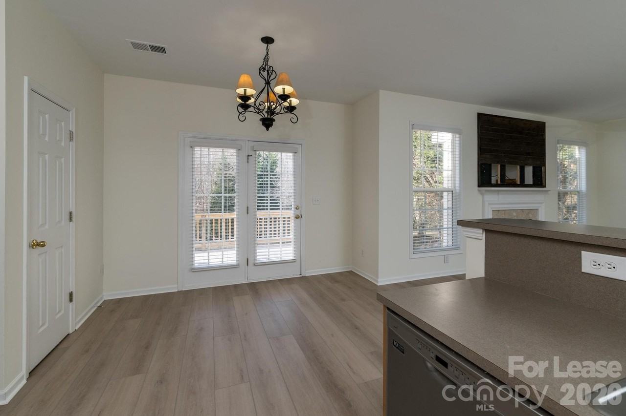 160 Matlen Dr - Photo 7 of 20