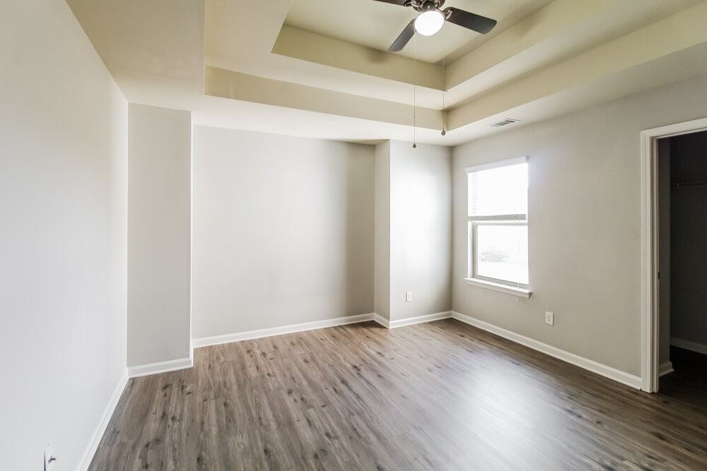 1214 Heartwood Ave - Photo 7 of 17