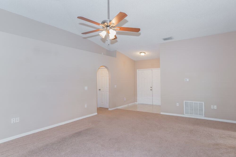 12538 Bent Bay Trl - Photo 4 of 16