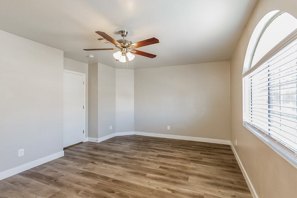 3468 Blue Heather Dr - Photo 7 of 17