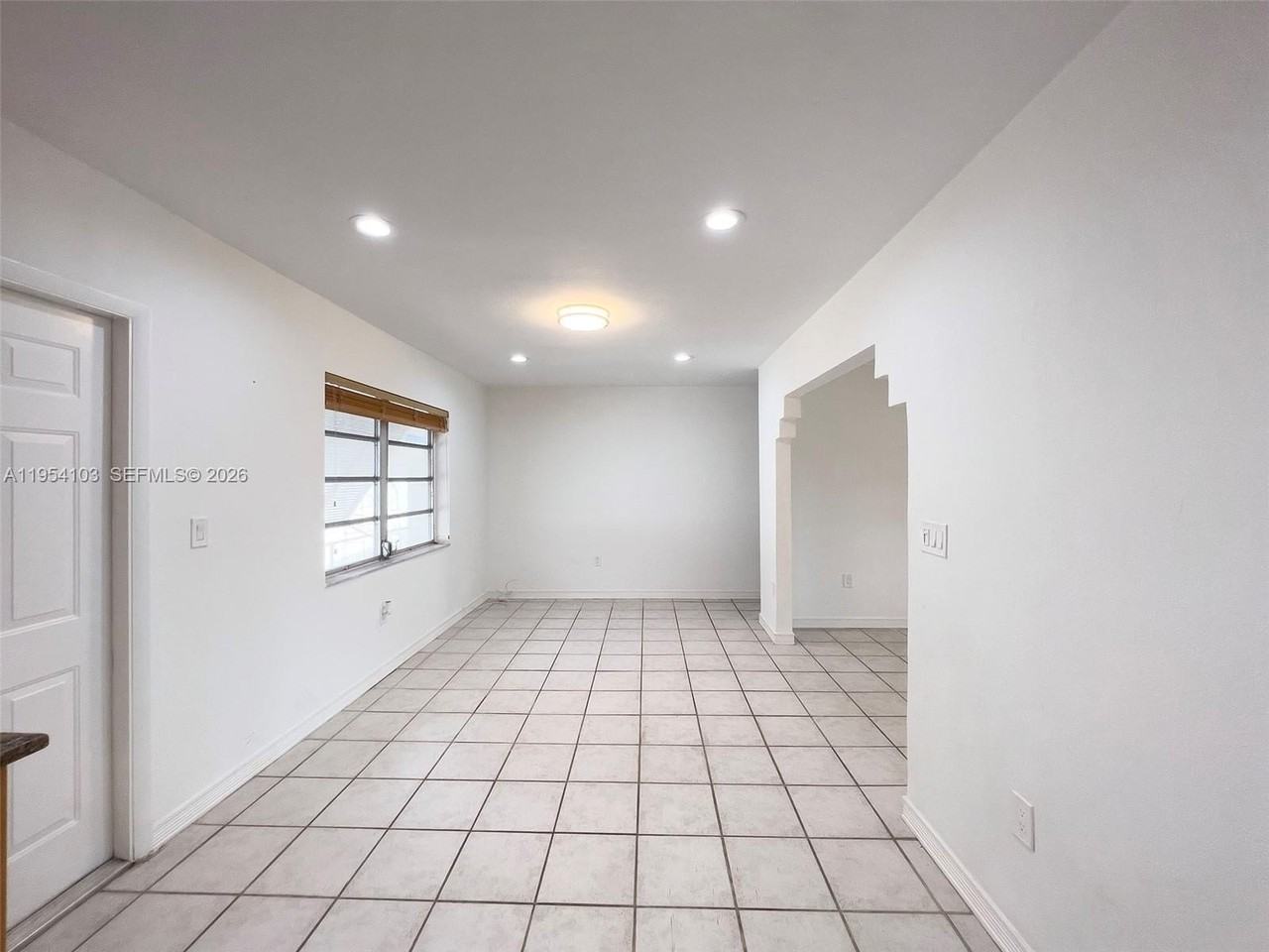 6295 Sw 33rd St - Photo 5 of 13