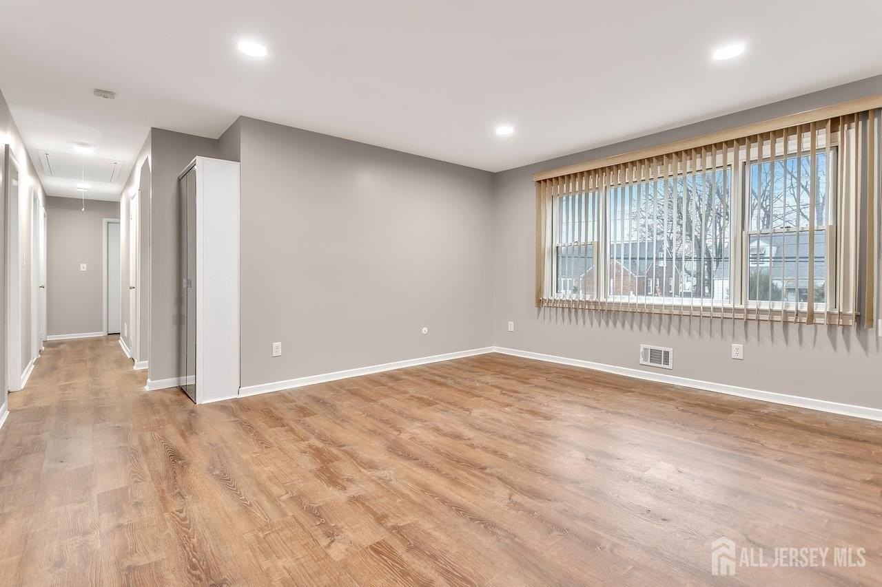 118 Arlington Ave - Photo 6 of 26