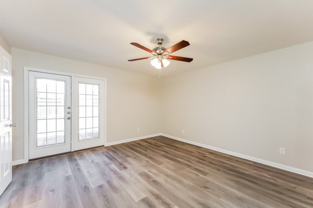 11543 Luckey Ledge - Photo 3 of 16