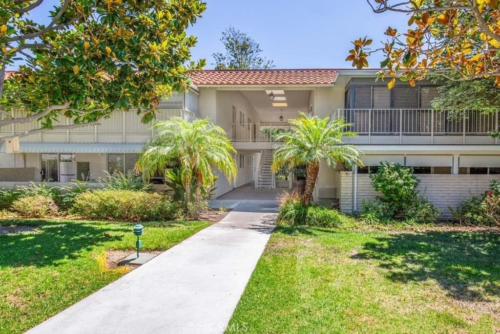 653 Avenida Sevilla #N - Photo 3 of 28