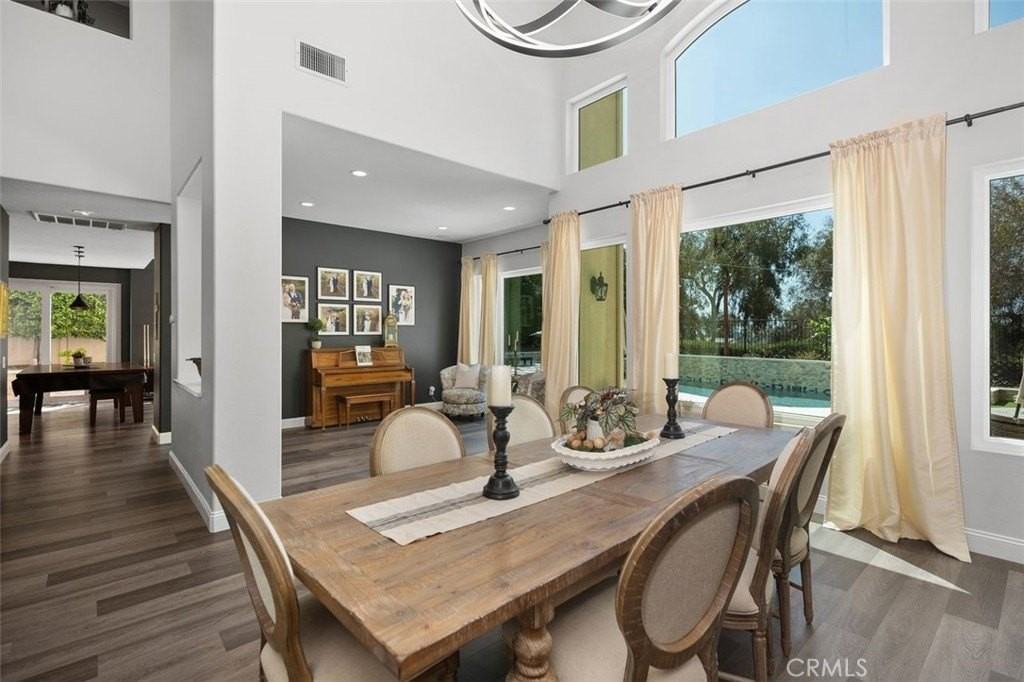 19 Crestview Dr - Photo 5 of 50