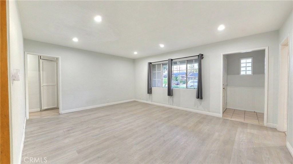 118 W Magna Vista Ave - Photo 2 of 25