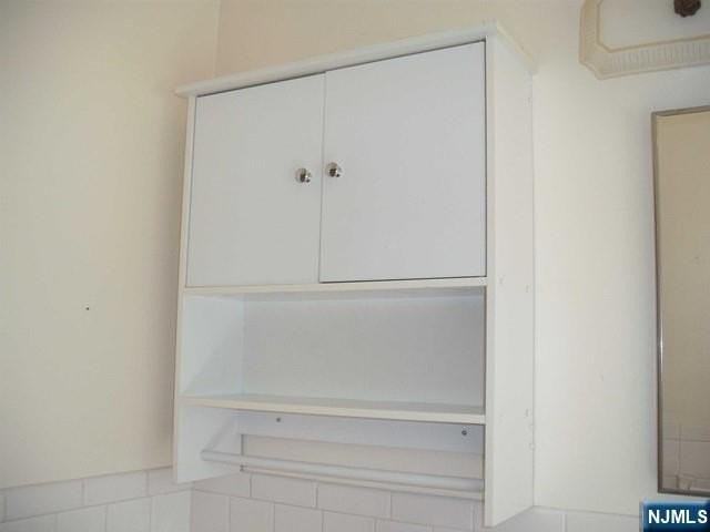 421 Leonhardt Dr 2nd Fl - Photo 5 of 26