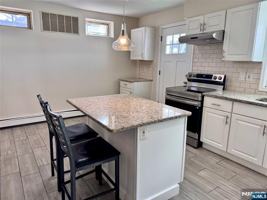 featured image of 11 N Dean St