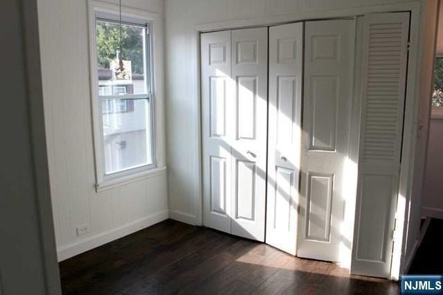 287 Orchard St - Photo 6 of 16