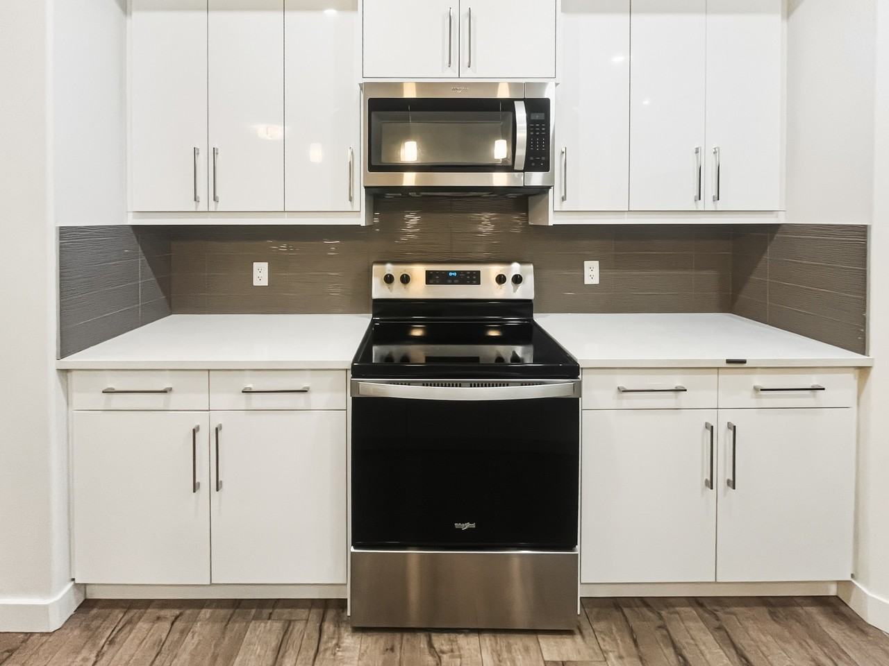 7257 Chivers Pl Sw - Photo 3 of 50