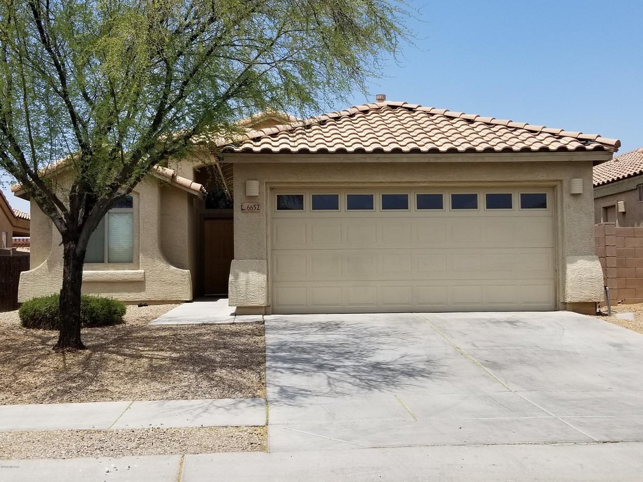 6652 W Quailwood Way - Photo 2 of 11