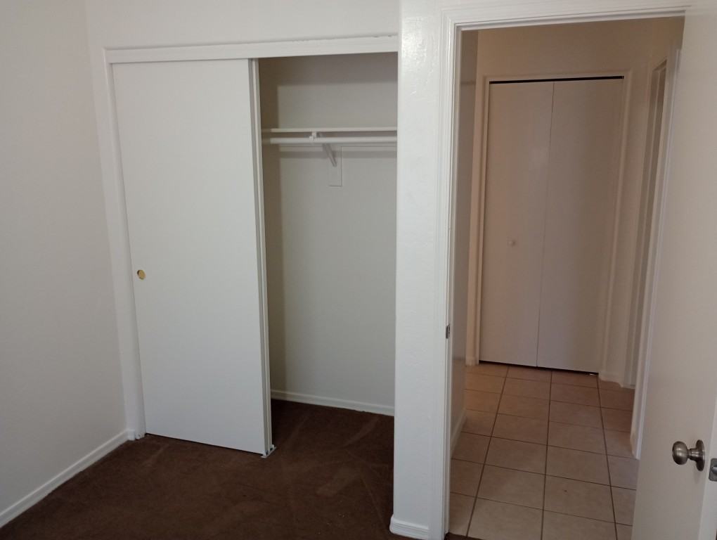 15580 S Moon Valley Rd #2 - Photo 6 of 7