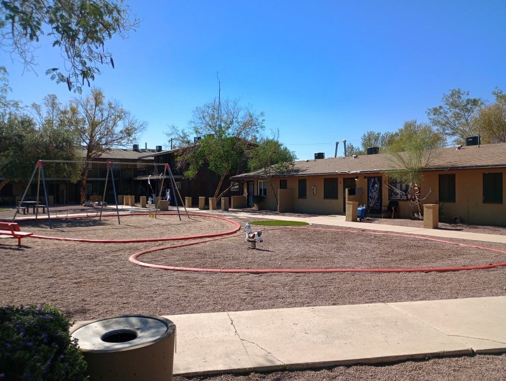 401 N D St #31 - Photo 2 of 2