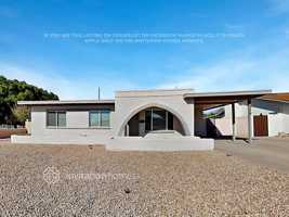 featured image of 1524 E Alameda Dr