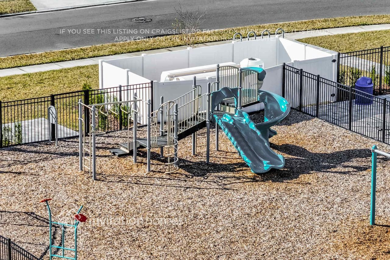 350 Cherry Ridge Dr - Photo 4 of 5