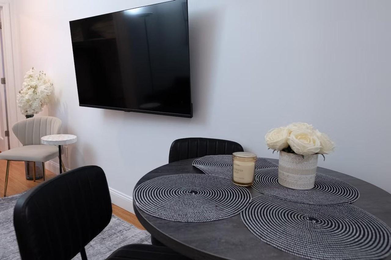 302 E 104th St #1388337P - Photo 5 of 50