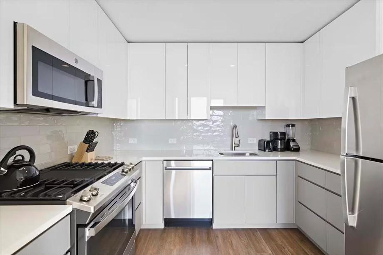 57 Bank Street - Photo 3 of 76