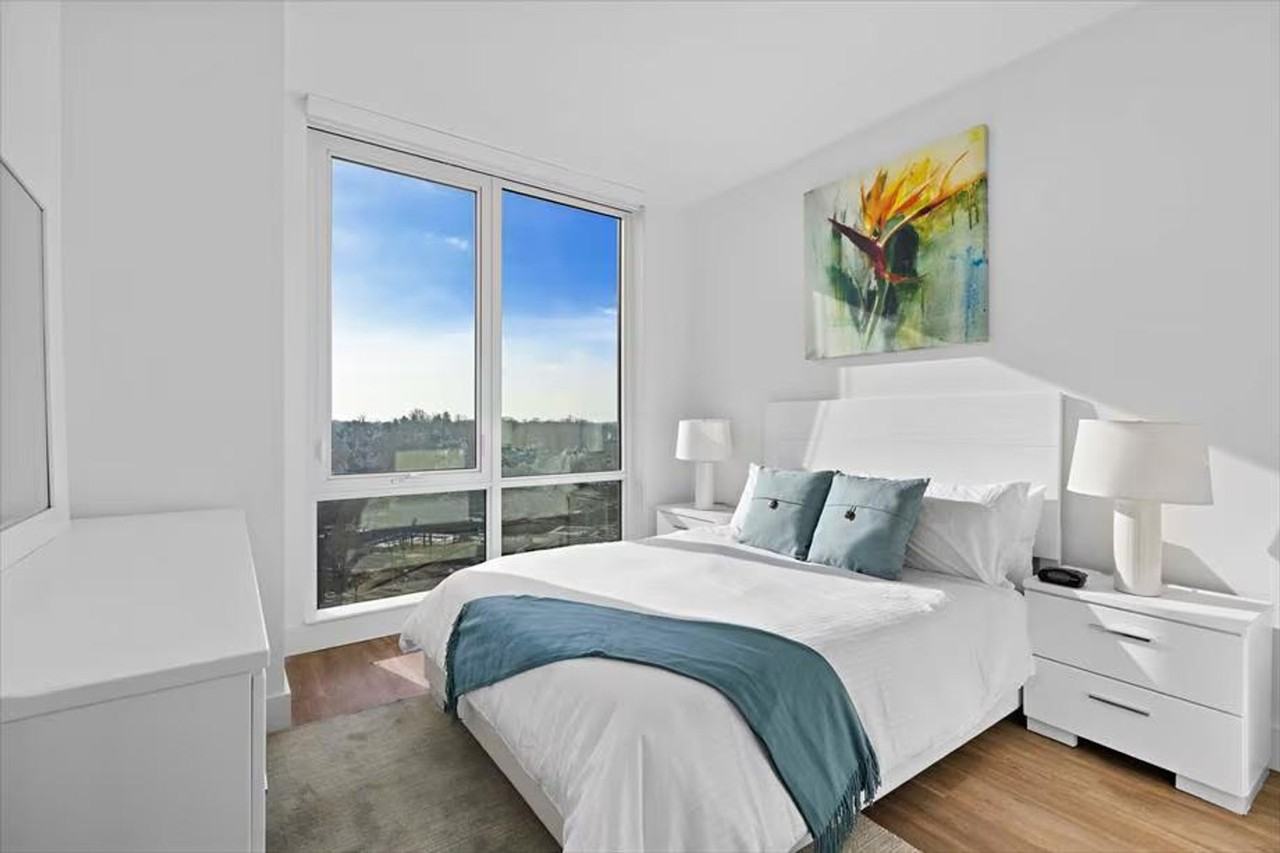 57 Bank Street - Photo 7 of 76