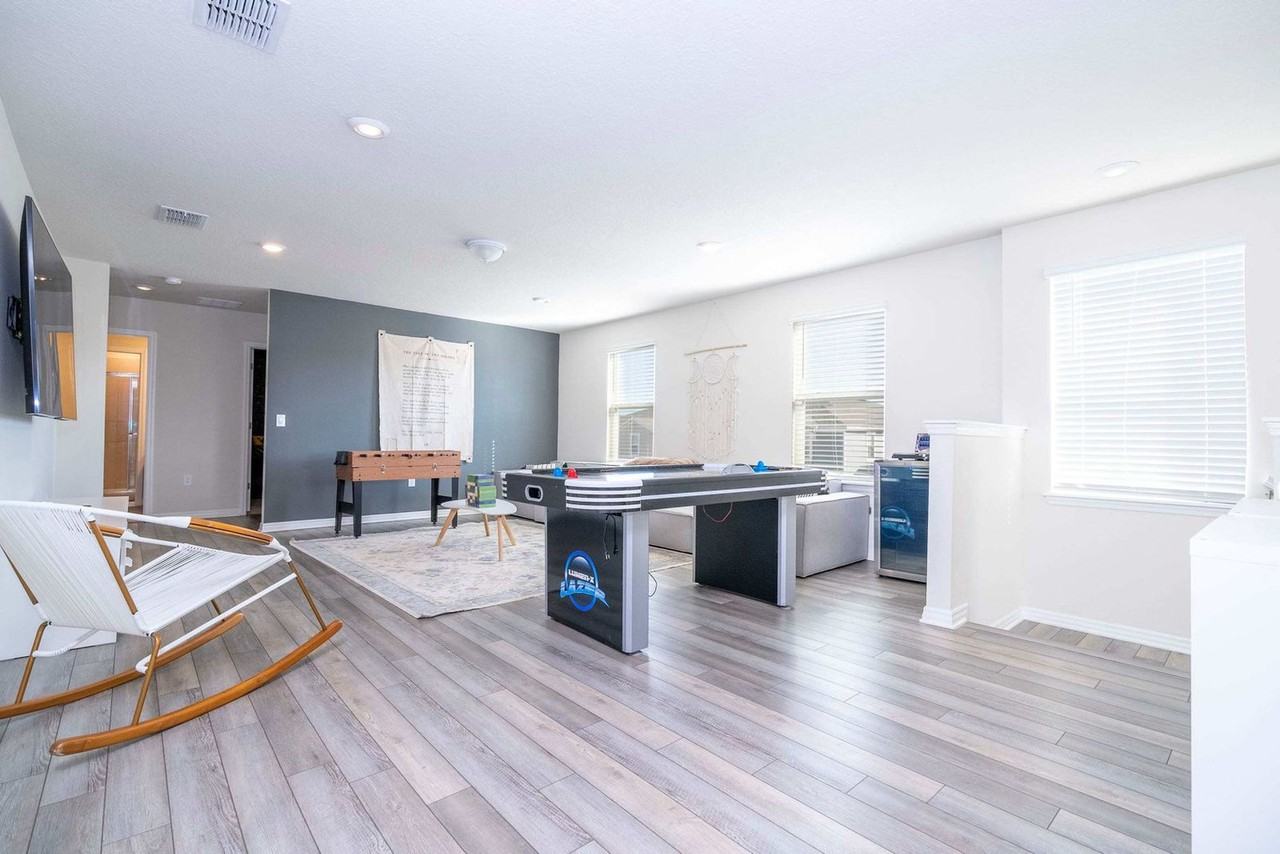 3449 Lilac Way #1038606P - Photo 5 of 50