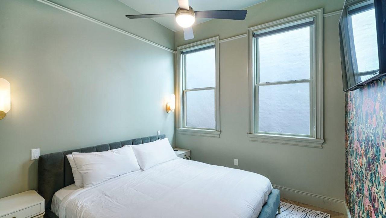 604 Baronne St #1267123P - Photo 3 of 10