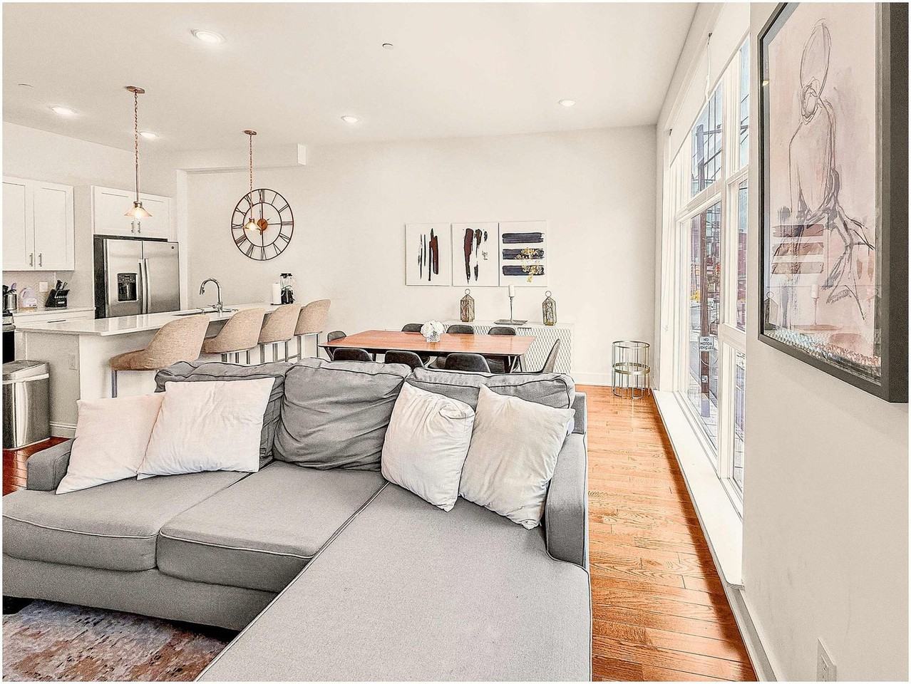 1115 Germantown Ave #1285555P - Photo 4 of 34