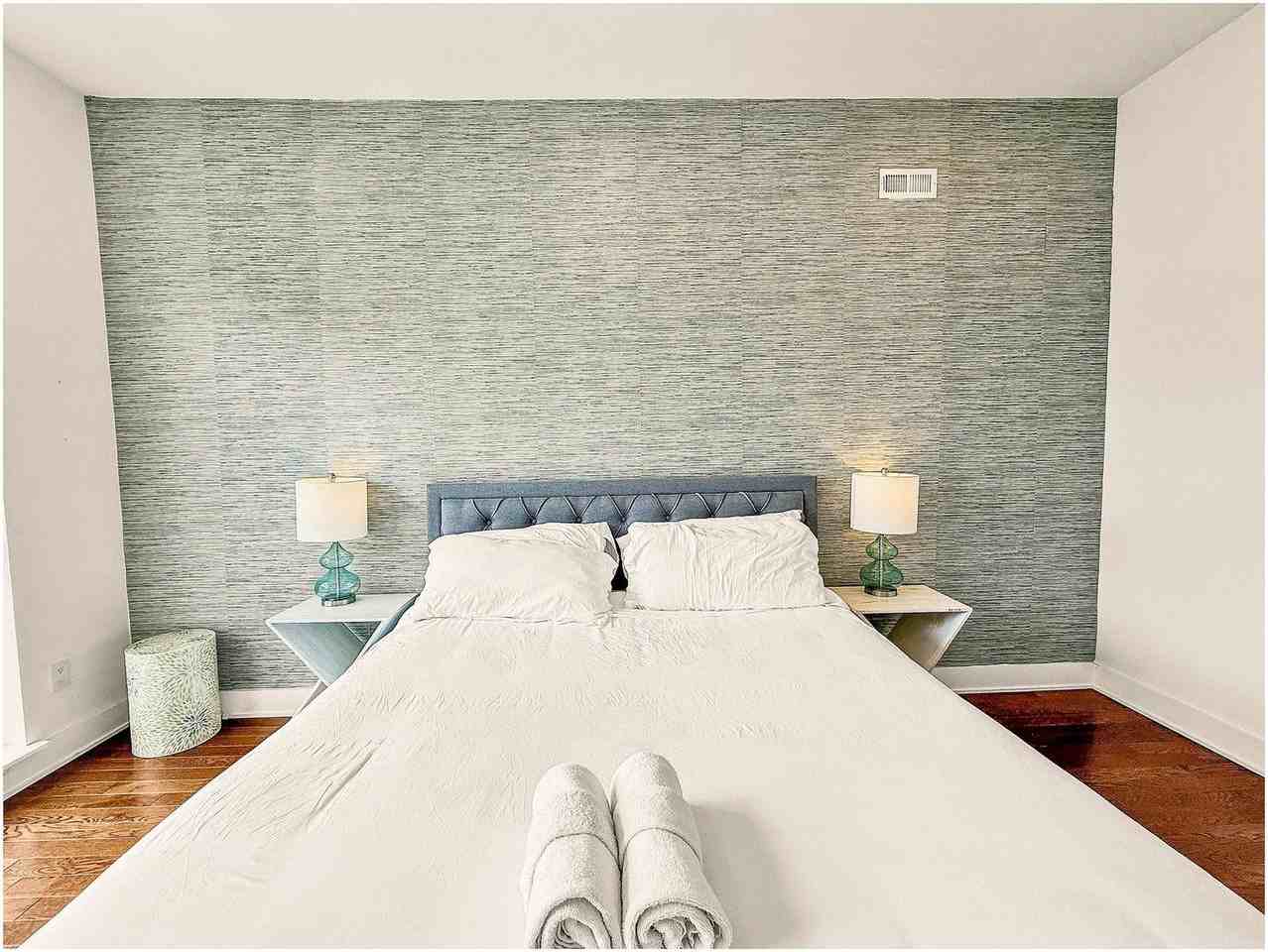 1115 Germantown Ave #1285555P - Photo 6 of 34