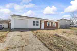 featured image of 4142 Meadowdale Dr