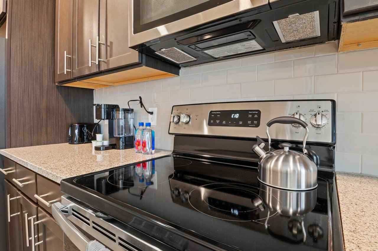 1607 Centennial Park Blvd #1312618P - Photo 6 of 14