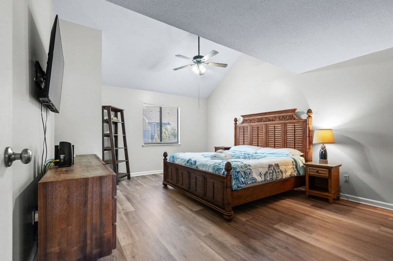 5508 Long Avenue Ext #1329048P - Photo 2 of 48