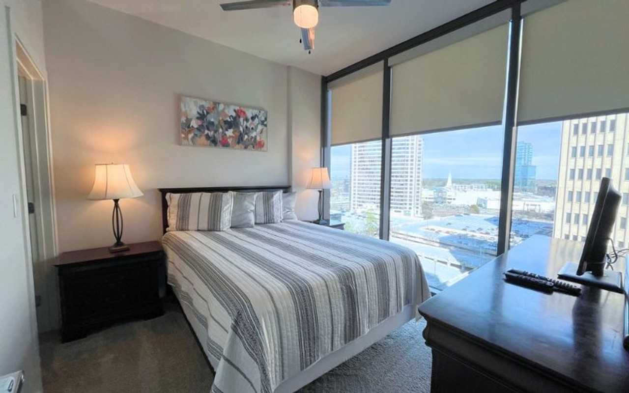 3380 Peachtree Rd Ne #1320717P - Photo 2 of 6