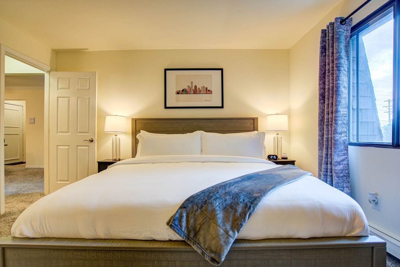 3367 S 100th St #1377406P - Photo 7 of 26