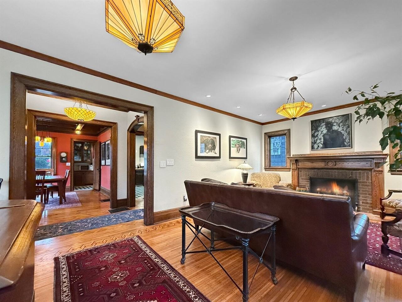 410 Wellington Ave #1380472P - Photo 5 of 22