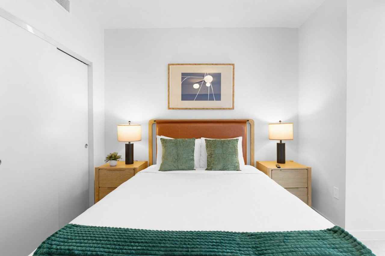 11 Ne 6th St #1380770P - Photo 6 of 38