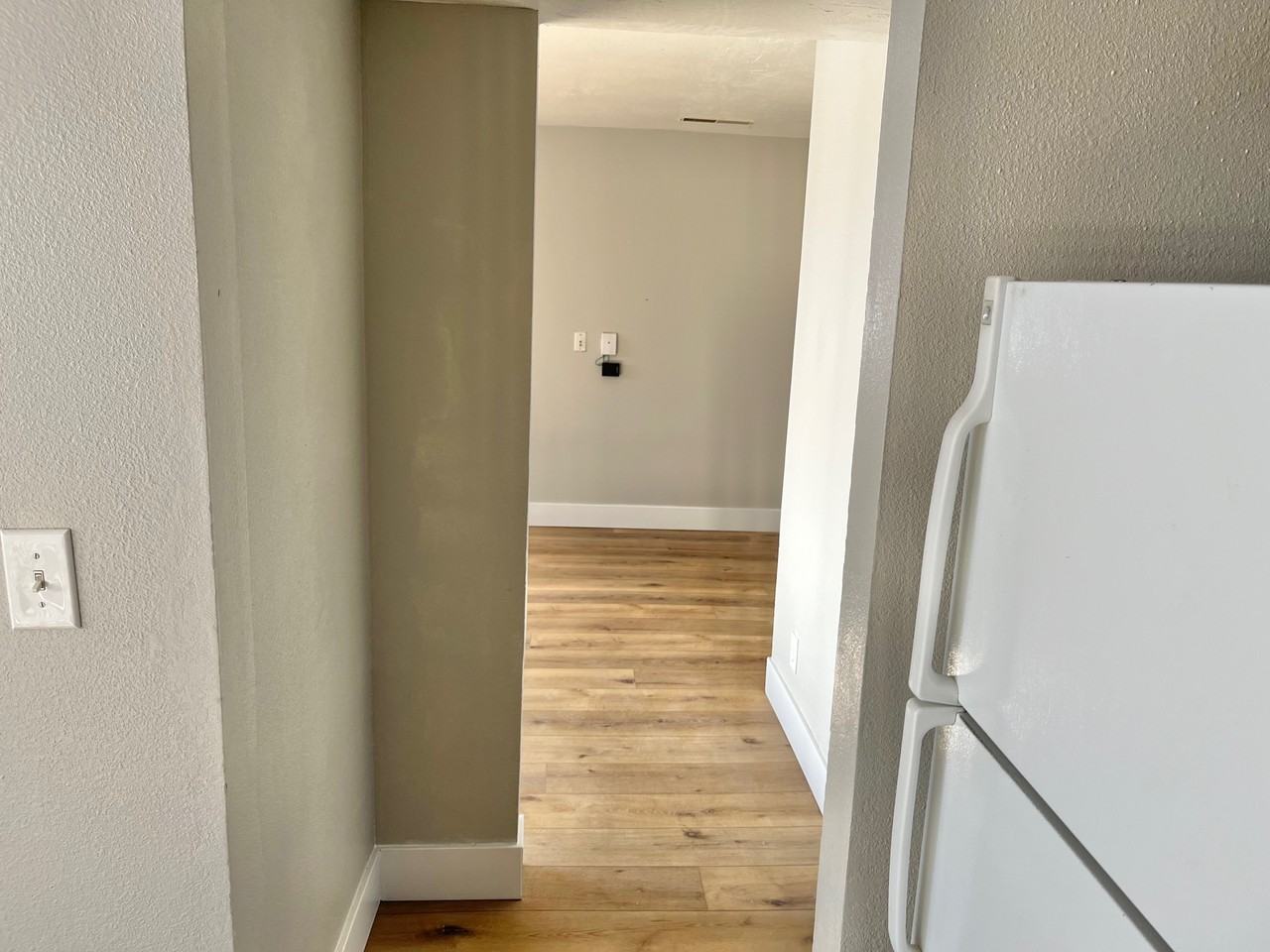 342 Wn, #B - Photo 7 of 17