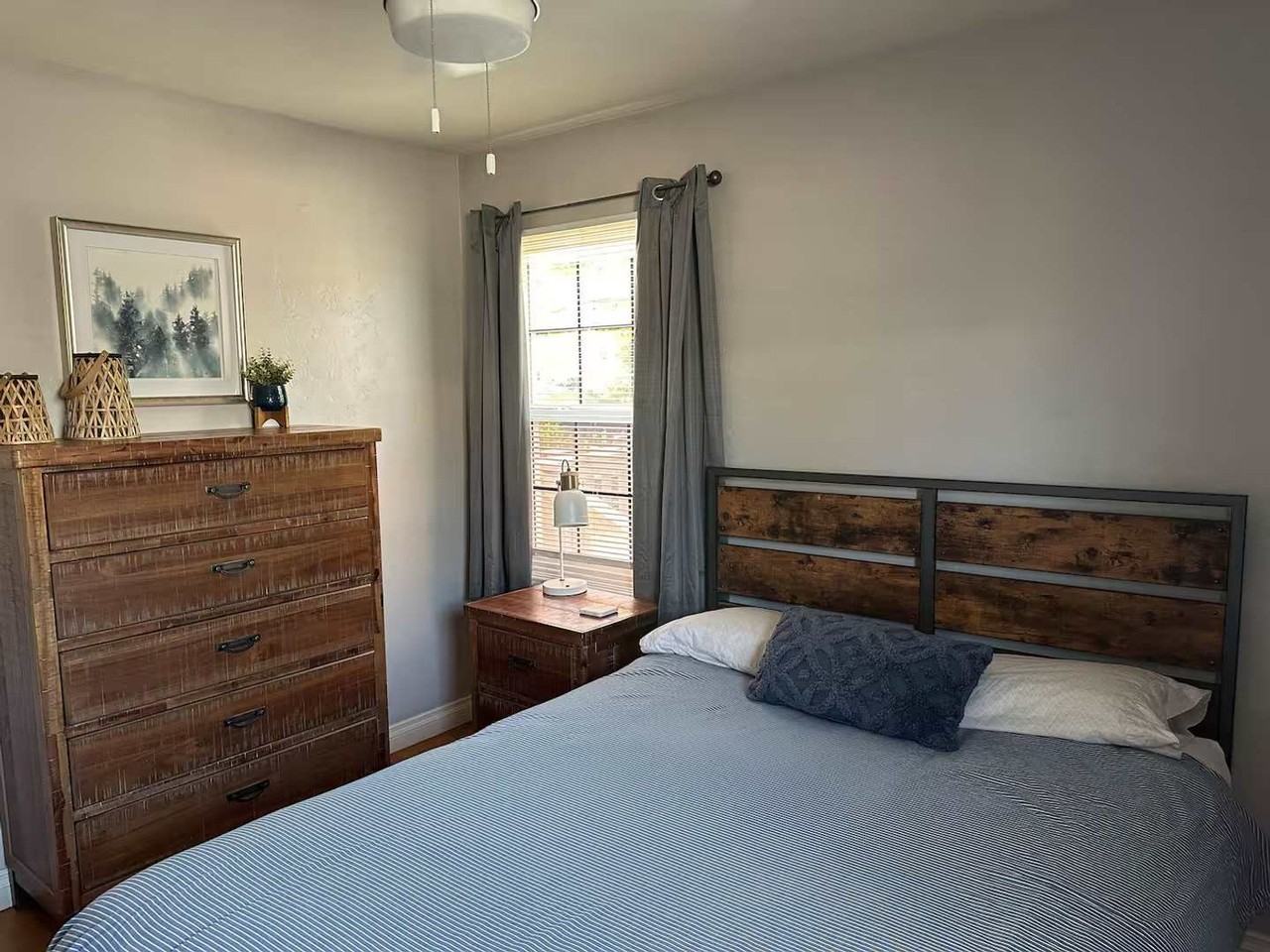 7221 Vassar Ave #1388508P - Photo 7 of 22