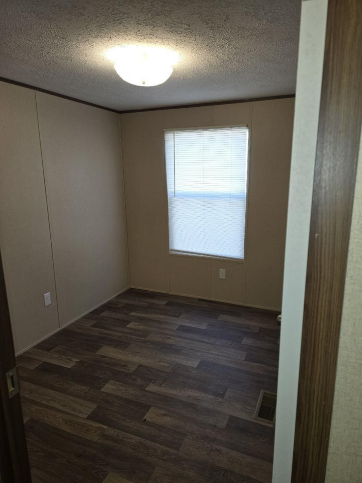 4915 Us #3B - Photo 6 of 20